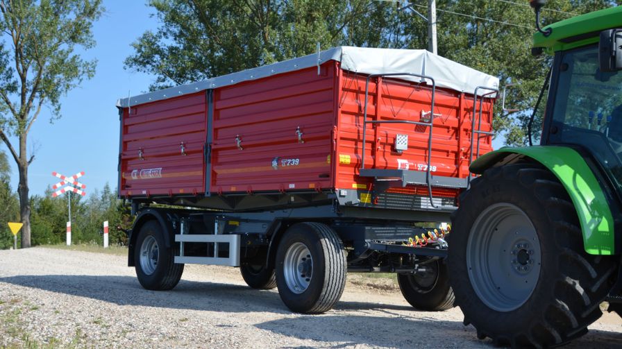 Priekaba METAL-FACH T739