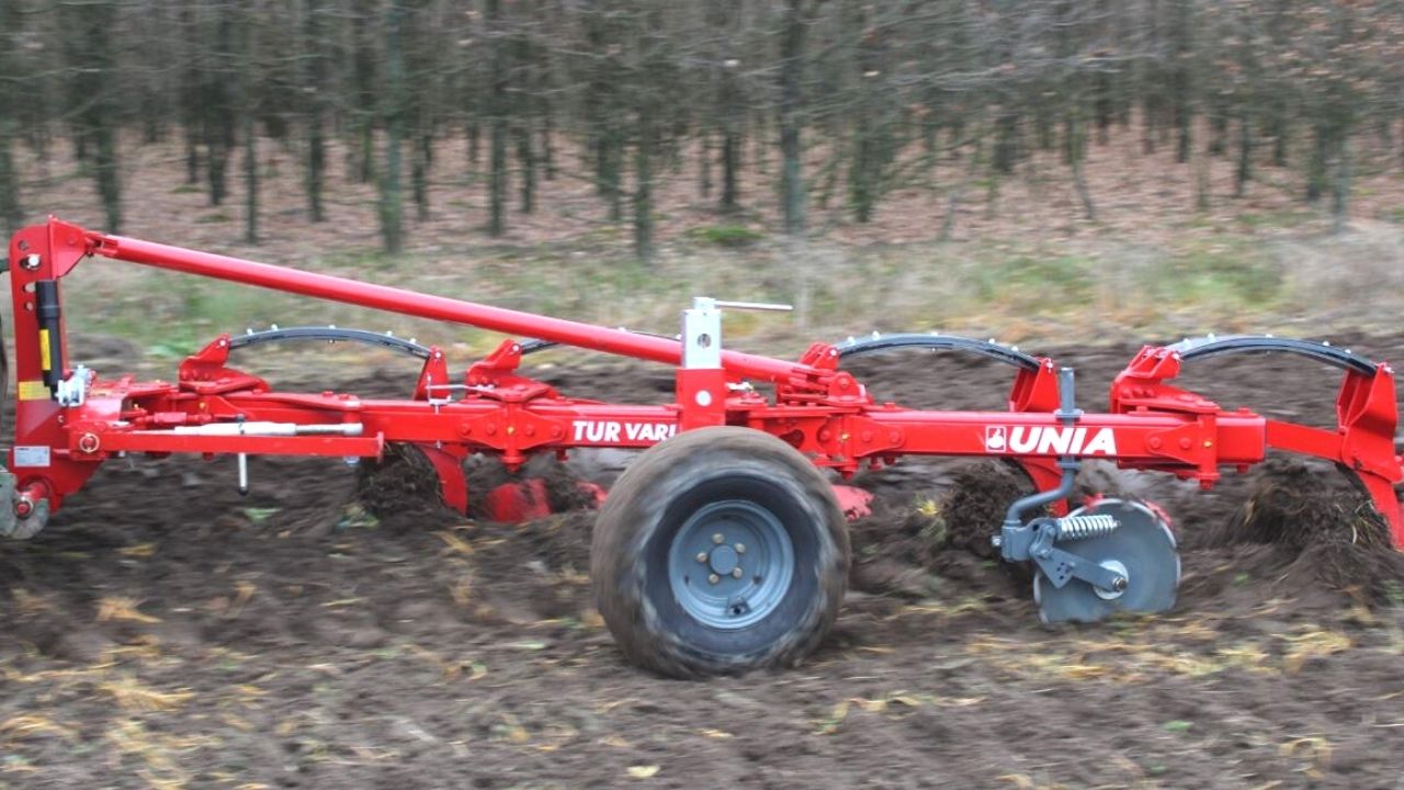 Plūgas TUR VARIO