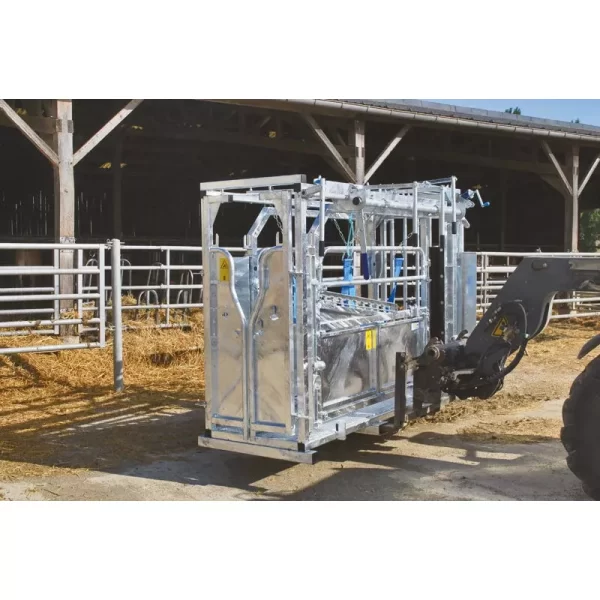 Veterinarinės staklės galvijams LVM/4 vartų PASDELOU - Image 10